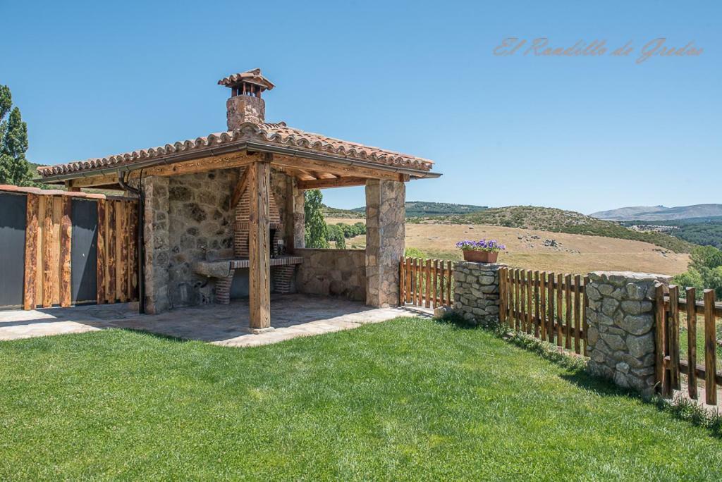 El Rondillo De Gredos Konuk evi Hoyos del Collado Dış mekan fotoğraf