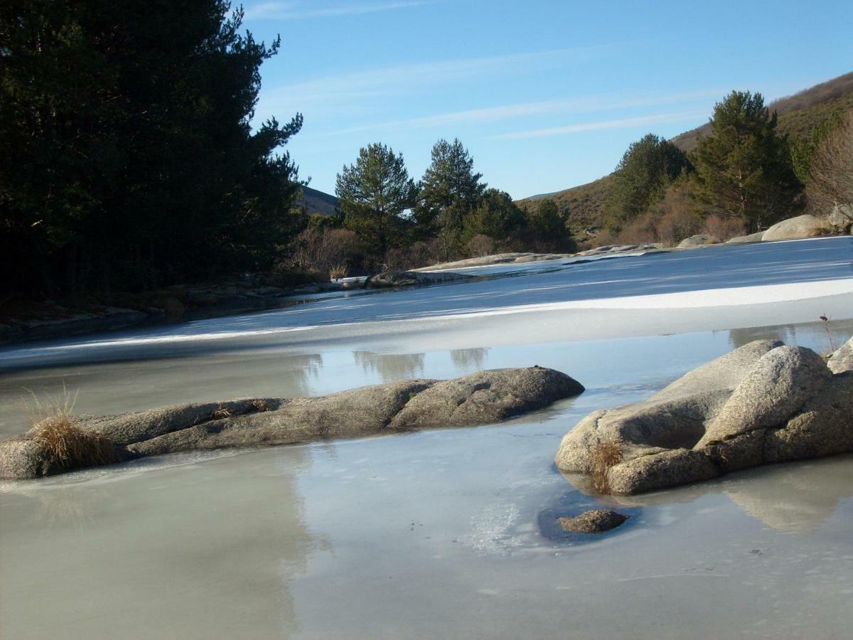 El Rondillo De Gredos Konuk evi Hoyos del Collado Dış mekan fotoğraf